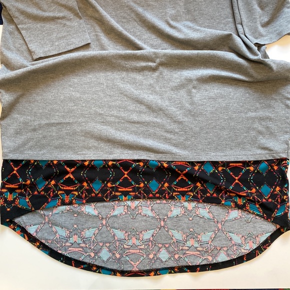 LuLaRoe Irma top - Picture 3 of 6